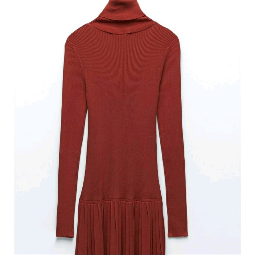 KNIT DRESS WTH PLEATED KNIT SKIRT - Picture 2 of 10